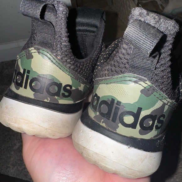 Adidas - Picture 2 of 2